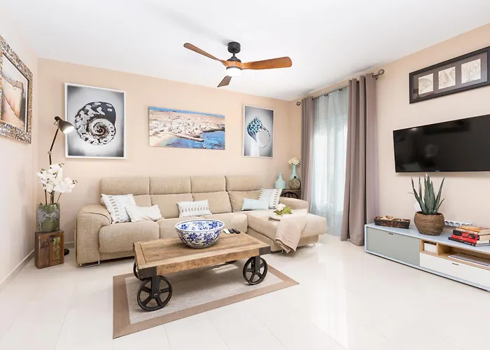 فيلة Home2book Luxury Pool & Terrace, *