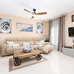 别墅 Home2book Luxury Pool & Terrace, *