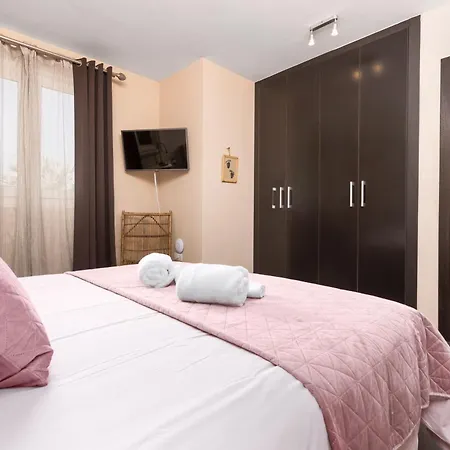 فيلة Home2book Luxury Pool & Terrace, كوراليهو