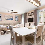 Villa Home2book Luxury Pool & Terrace, Corralejo
