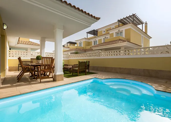 Home2book Luxury Pool & Terrace, *